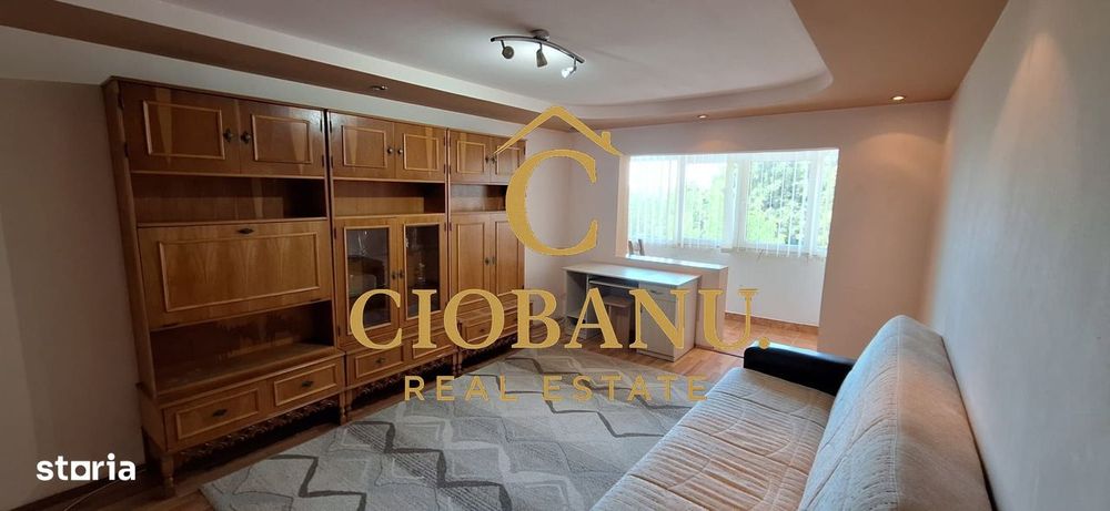 Apartament 3 camere DECOMANDAT etaj 3/4  de vanzar zona Craiovita Noua