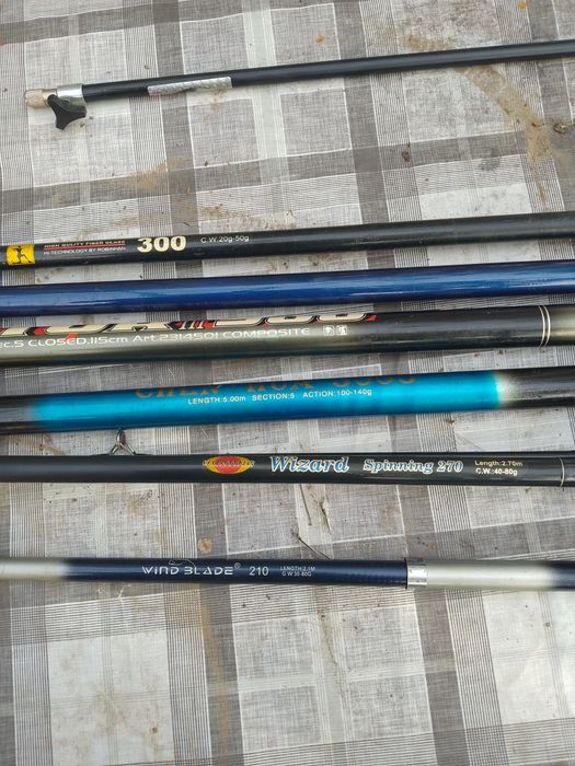 Pentru pescari, bețe diverse