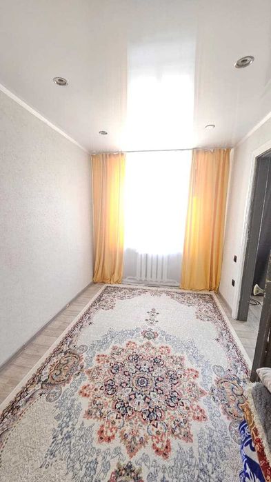 продам 2 ух ком кв. 10500