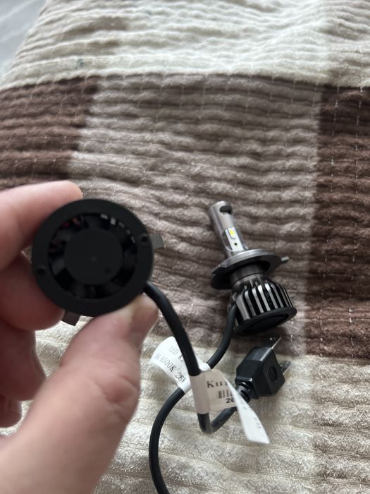 Автосвет лед H4 цвет былей