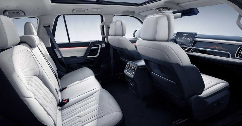 25% тулов билан BAIC BJ60 2024нақд, автокредит,TRADE INга сотилади