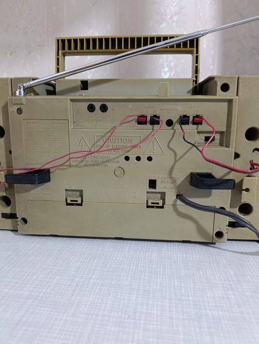 Продам магнитофон Sony