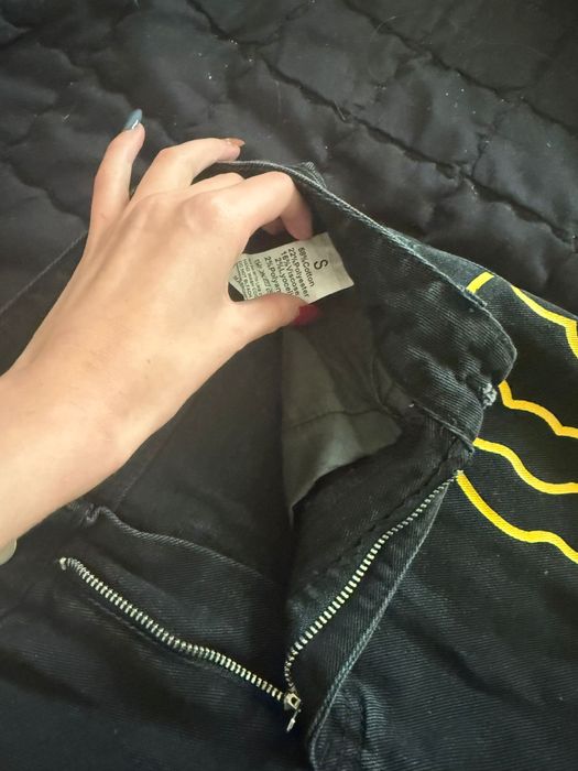 Blugi nu iam purtat niciodată mărimea S