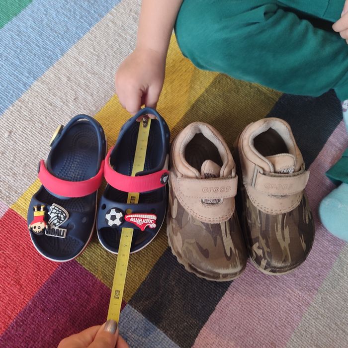 Сандали Crocs Primigi и апрески Demar за момче 25