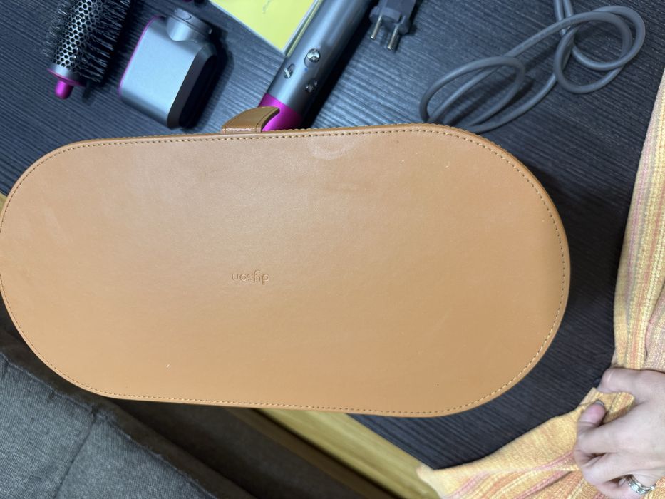 Dyson Airwrap impecabil