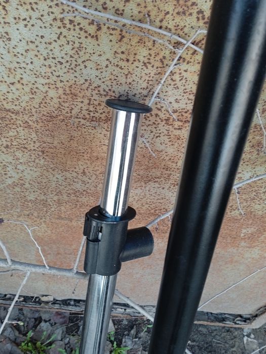 Вешалка для одежды на запчасти