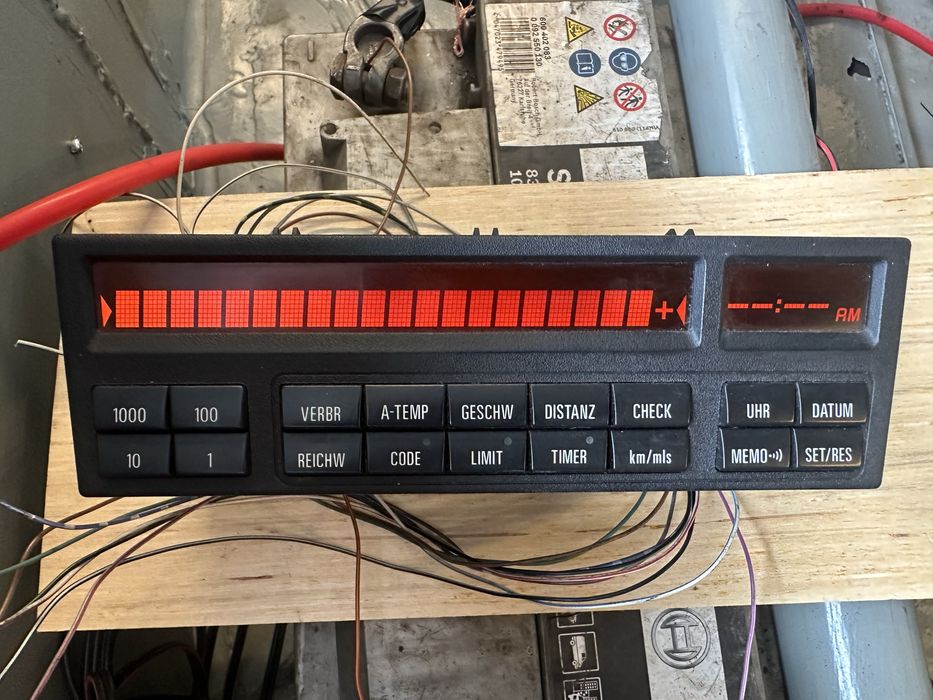 Продавам тунинг, малко редки и retrofit части bmw e36