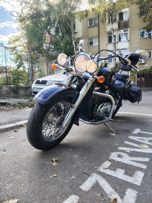 Suzuki Intruder VL800