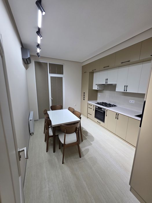 Продается 3х комн квартира с ремонтом - ЖК БОТАНИКА САРОЙИ