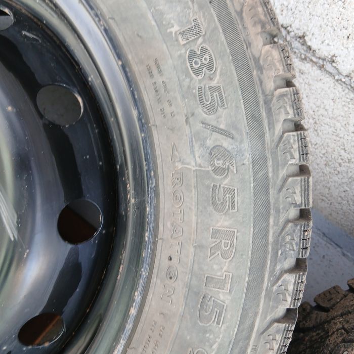 Продам колеса R15  с дисками