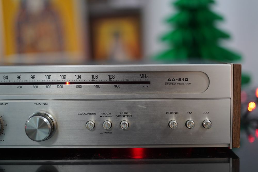 Amplituner vintage Akai AA810