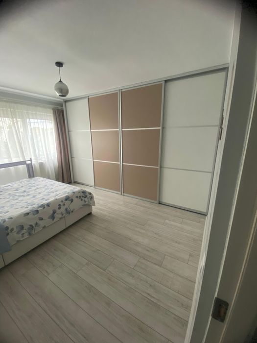 Vând apartament în Apahida