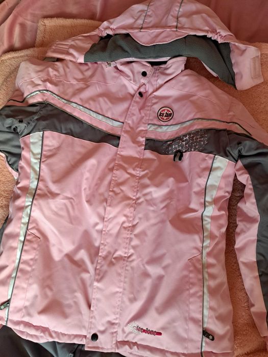 Розово-сива грейка от Австрия