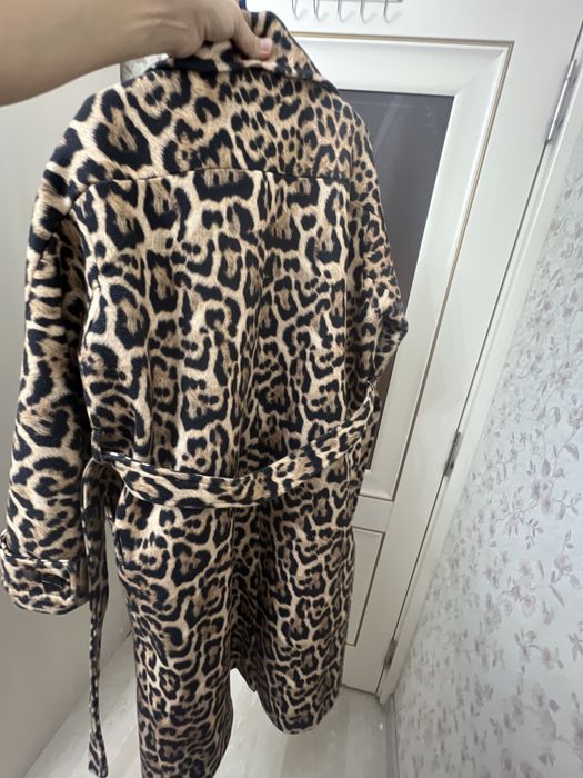 Женский пальто (тигровой)