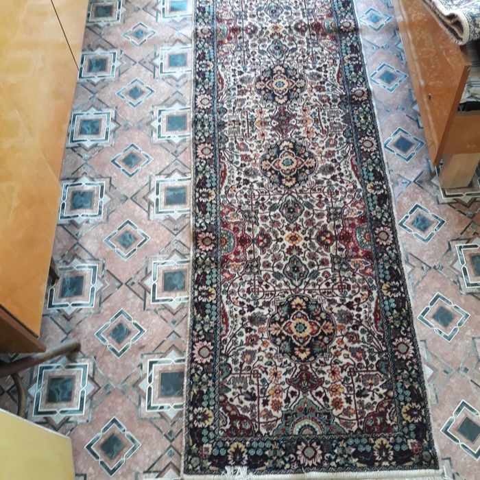 Персийски килими и пътеки