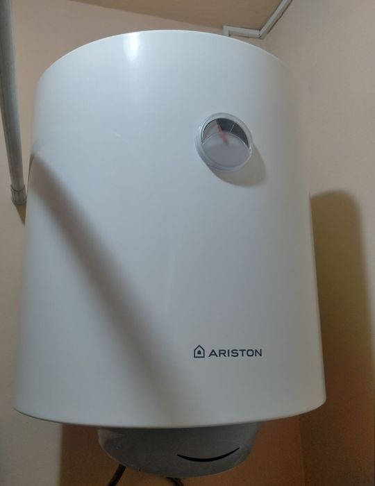 водонагреватель аристон