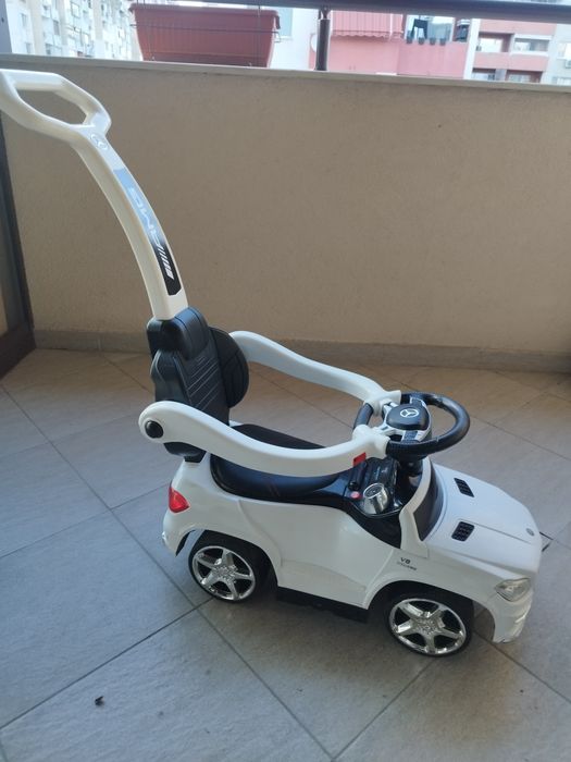 Детска кола Мерцедес AMG Бяла