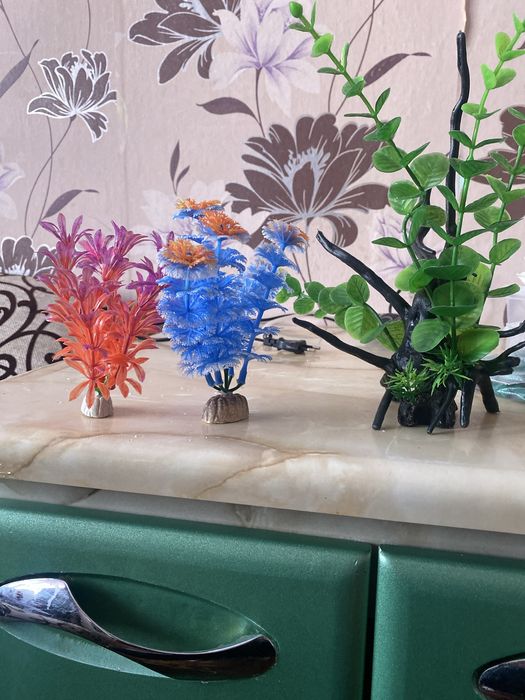 Игрушки для аквариума