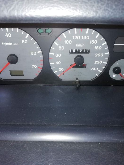 Vând Citroen xantia