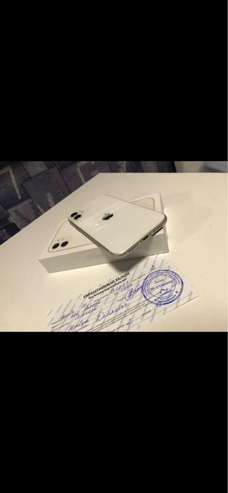 Продам айфон 11/iphone 11
