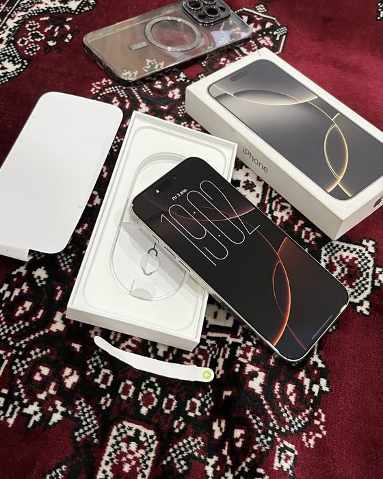 IPhone 16 Pro Max 256GB продам