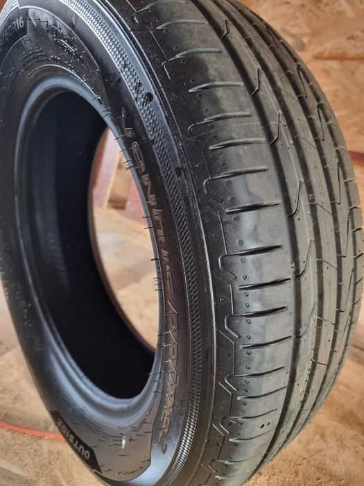 Vand cauciucuri noi marca Hankook, dimensiunea 205/60 R16