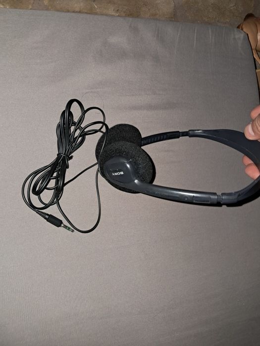Căști originale Sony, cu fir