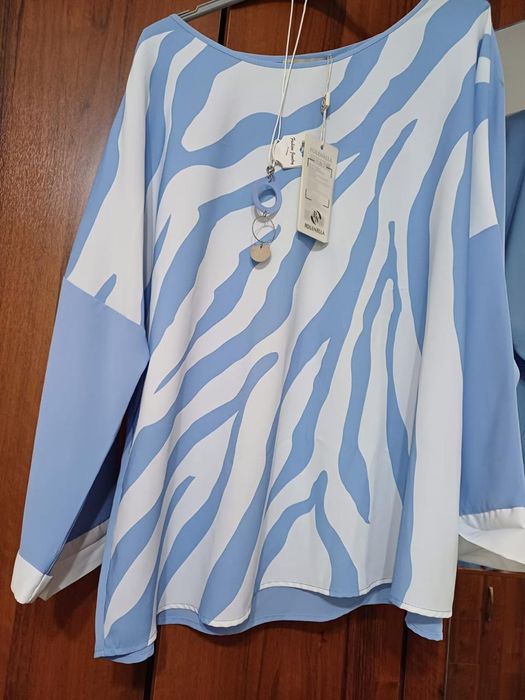 Продам платья 54-56 размер