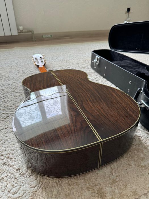 Takamine C132S — классическая гитара