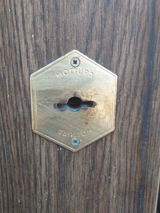 Usa metalică bloc fara toc