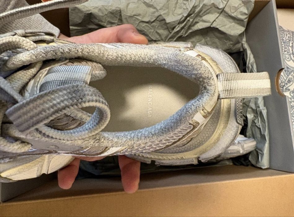 Balenciaga 3XL 40 Noi schimb cu Apple Watch Ultra
