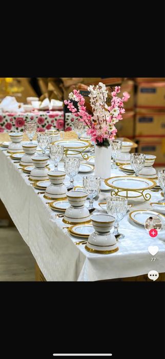 Сервиз на 24 персон