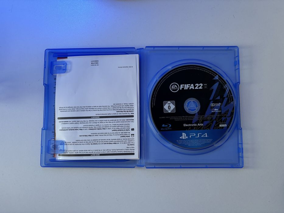 Ps4 slim 408gb COMPLET