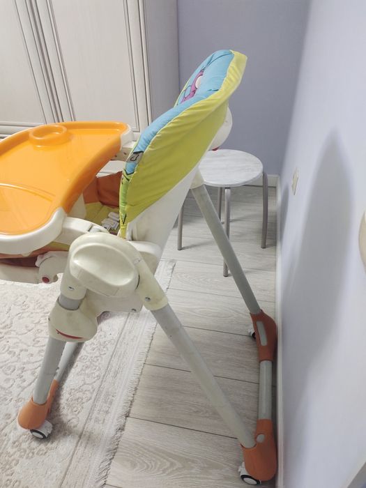 стол для кормление ребенка