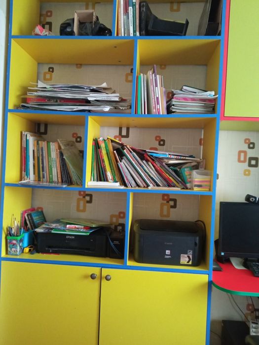 Продам детскую мебель