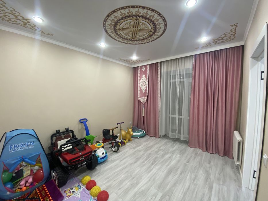 Продам 4 ком. Квартиру