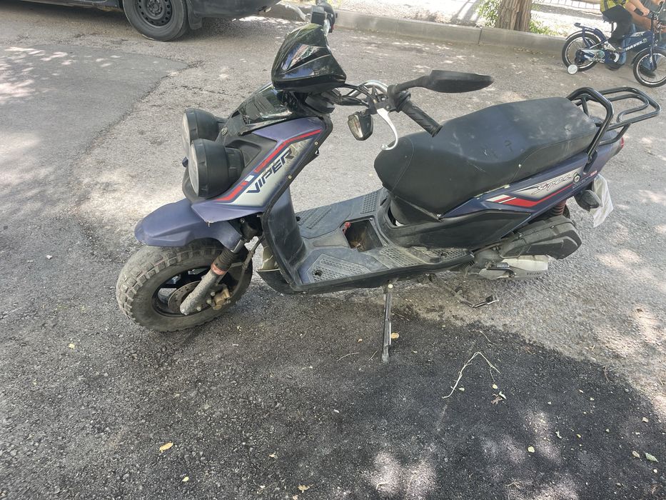 Продам скутер на ходу
