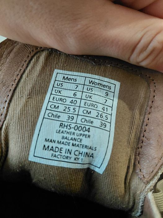 NEGOCIABIL-Adidași Roy Hayes Studio Vibram