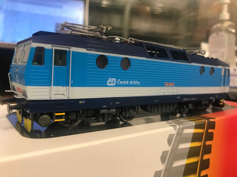 Vand locomotiva electrica seria 163 CD,produsa de MTB,scara H0,digital