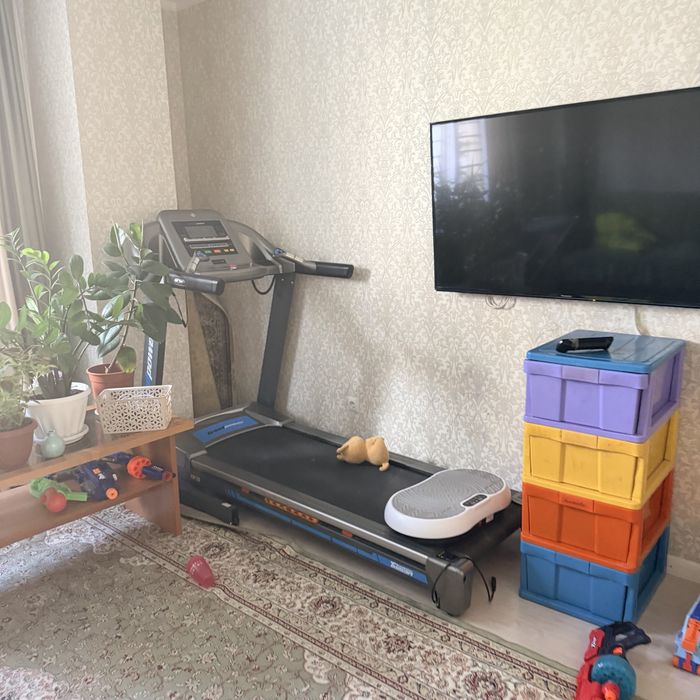 Продам беговую дорожку