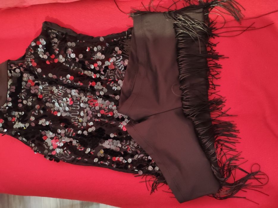 Гащеризон с ресни и паети