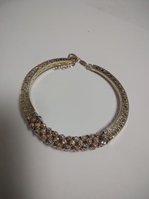 Bratara aur 14k (efn)
