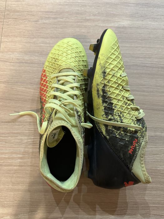 Футболни обувки, бутонки, PUMA