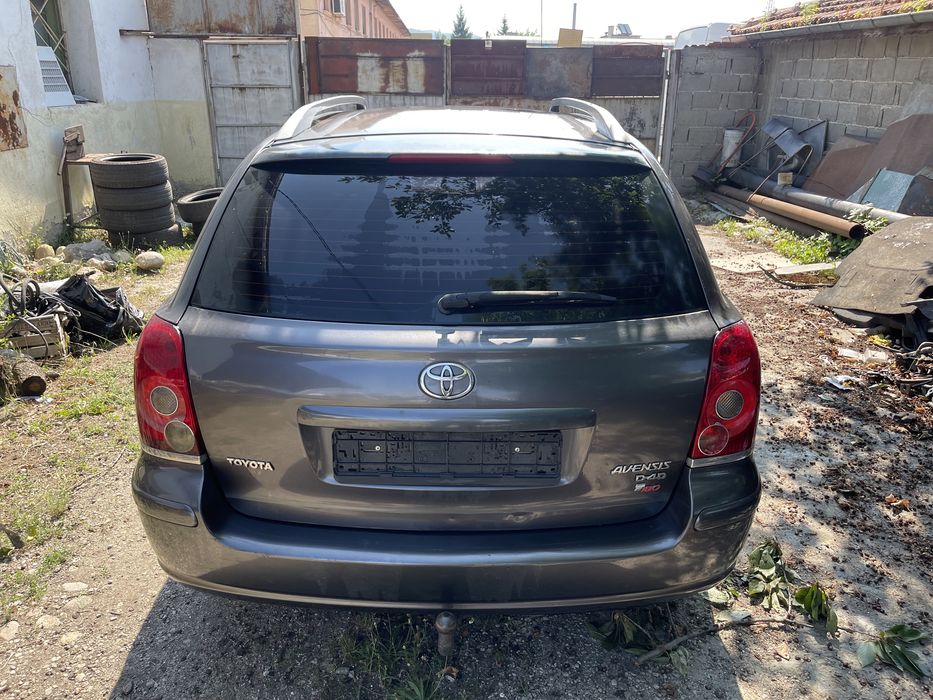 На Части Toyota Avensis t180 2.2 D-Cat 177к.с 2007г