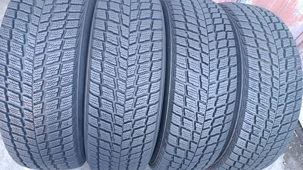 225/65/17 Roadstone