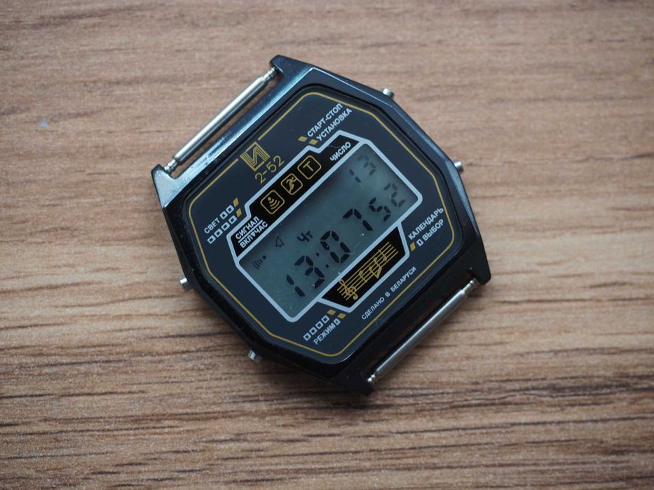 Ceas Electronika Kamerton, cu melodii, sticlă minerală, NOU, 16 var.