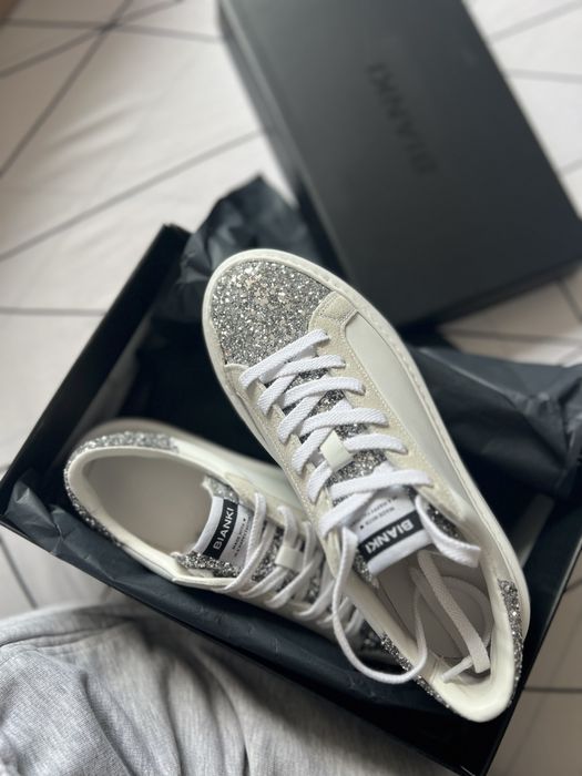 Продавам Бианки.