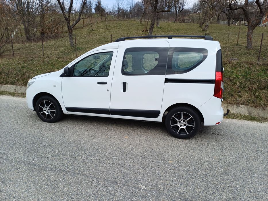Dacia Dokker 1.6sce/2016/euro 6/navigatie/km.Reali/5locuri/Germania