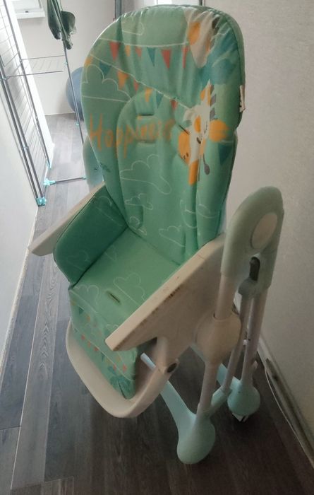 Продам стульчик для кормления