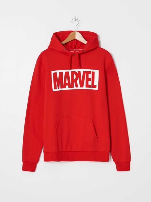 Hanorac roșu Marvel